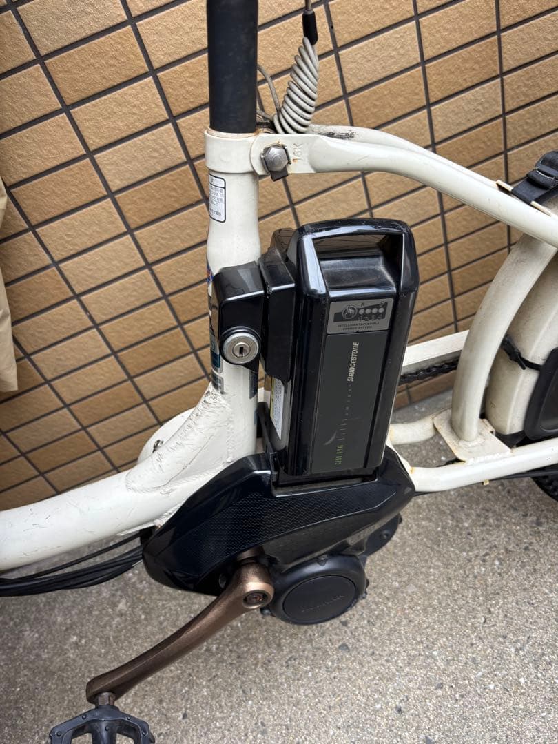 bikke2 電動アシスト 自転車 3人乗り 前後チャイルドシート　ブリヂストン