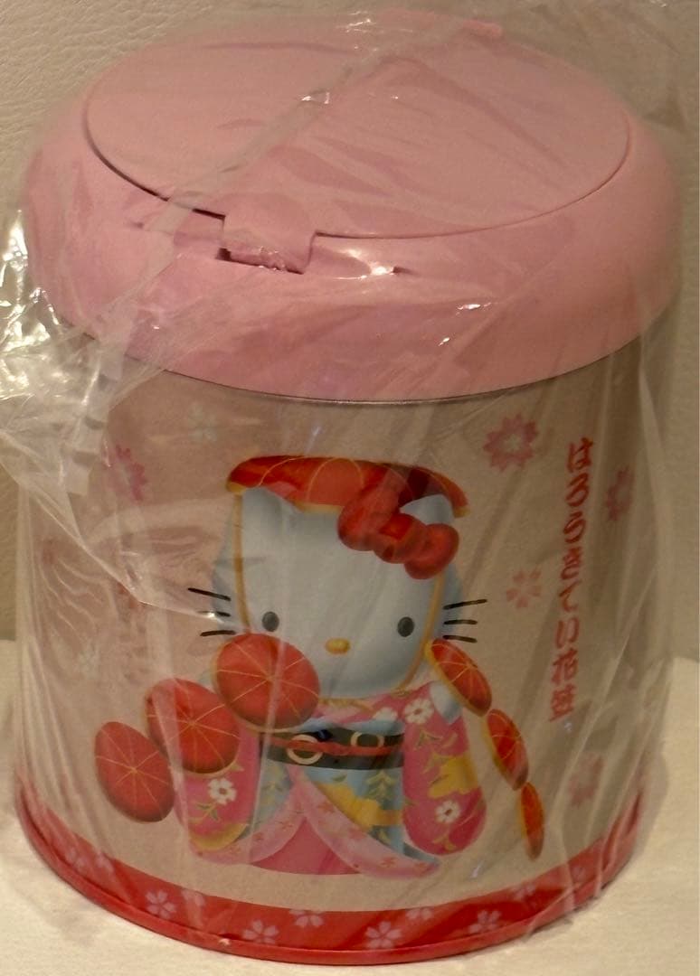 サンリオ　ハローキティ　レトロ　ゴミ箱缶　ダストボックス　キティ　小物入れ 新品