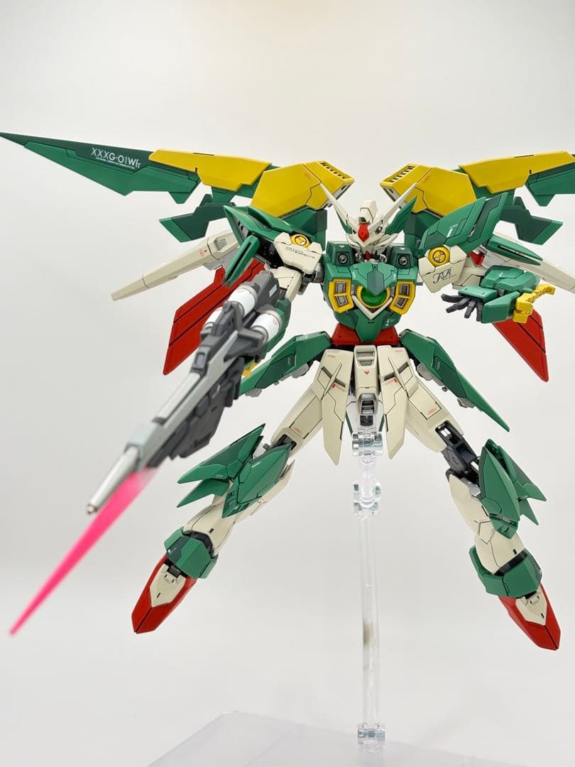 MGガンダムフェニーチェリナーシタ　全塗装 完成品