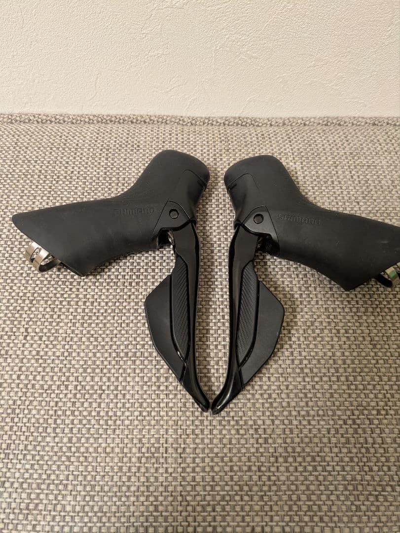 Shimano 105 di2 R7170 レバー、ブレーキキャリパーセット