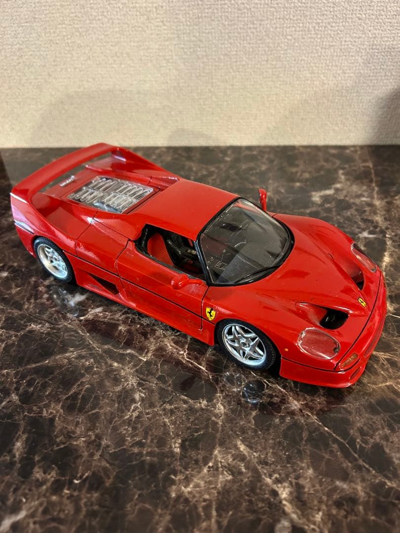 Ferrari F50 ダイキャストモデル 1/18 赤