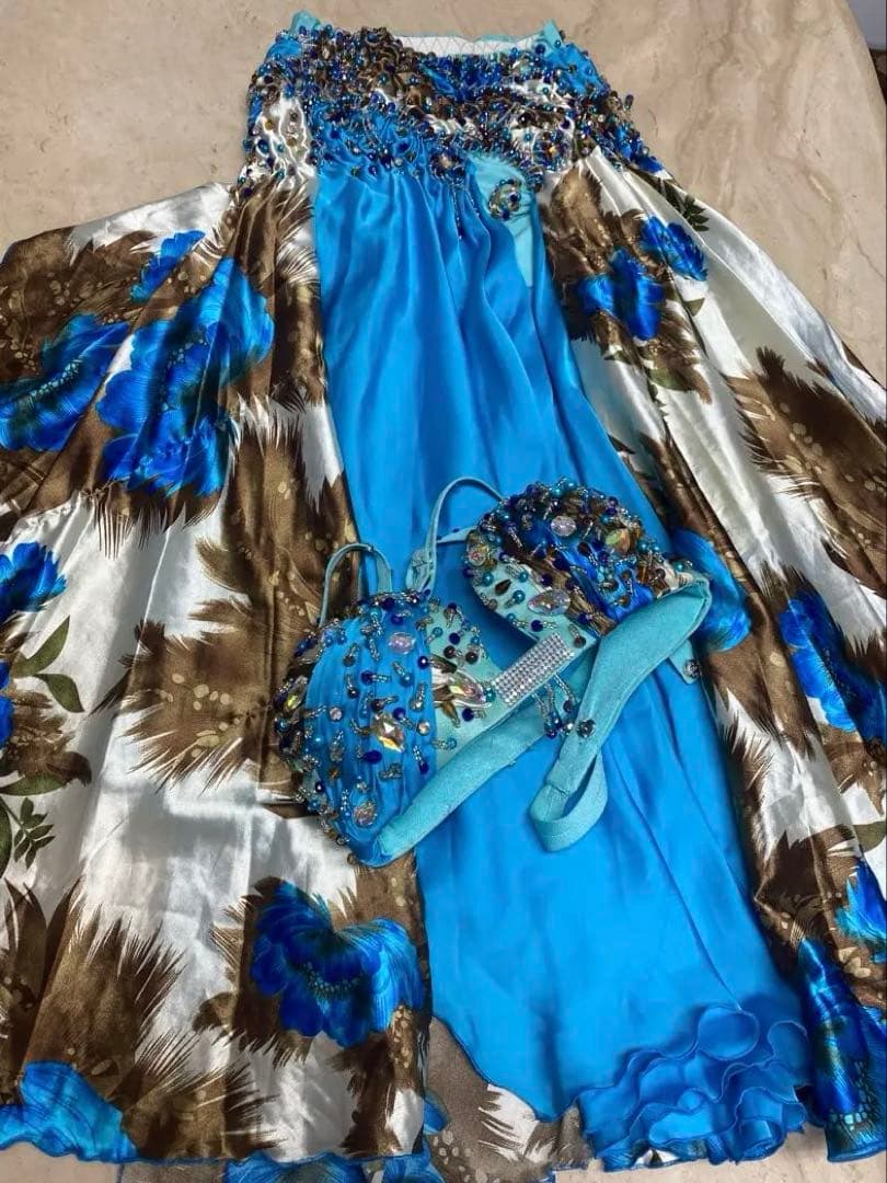 エジプト　ベリーダンス セットアップ 青茶花柄
