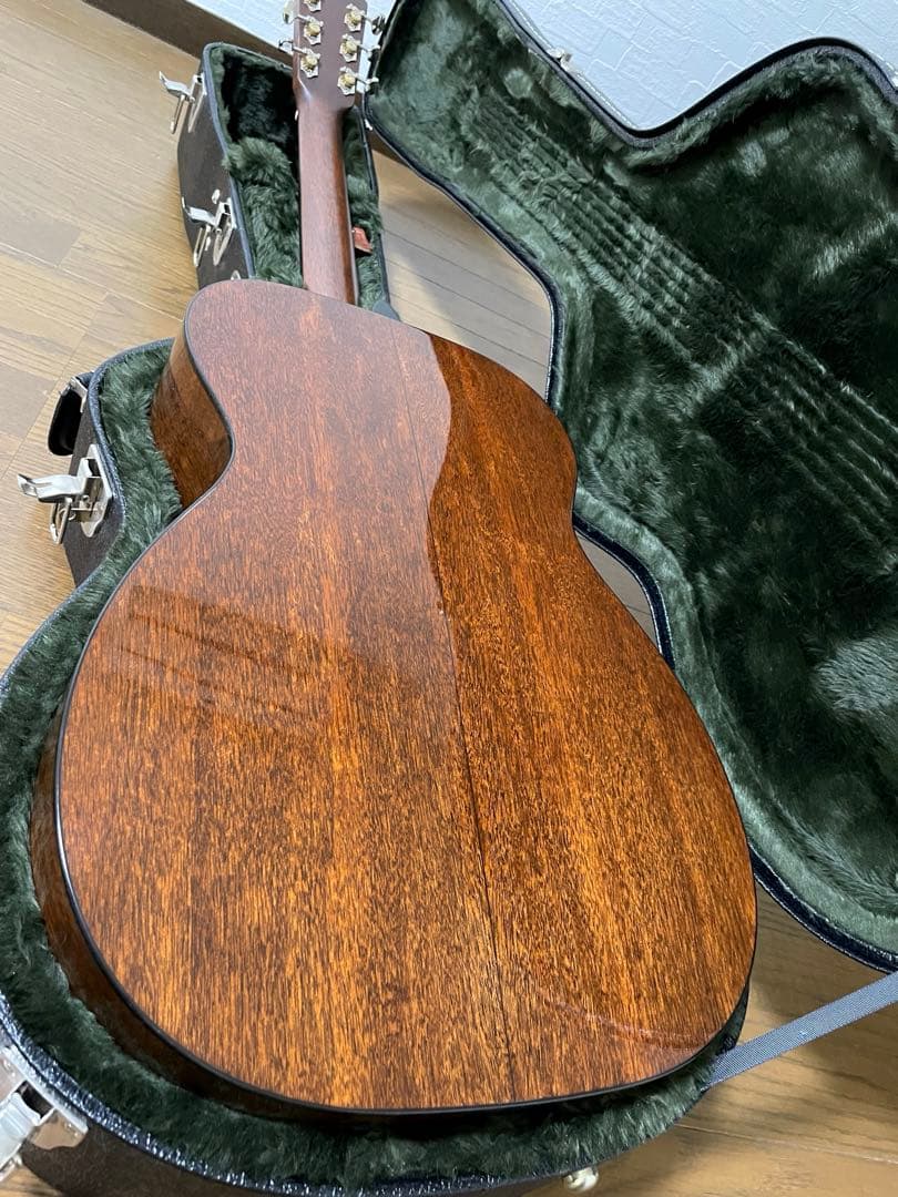 MARTIN Custom Shop 00-18 アディロンダックスプルース