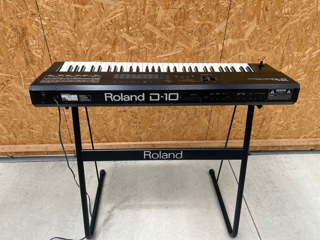 Roland D-10 ローランド　シンセサイザー　スタンド付き