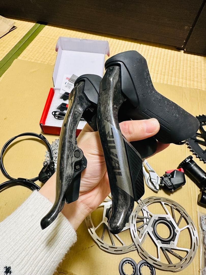 NEW SRAM Rival AXS E1 2025 フルグループセット