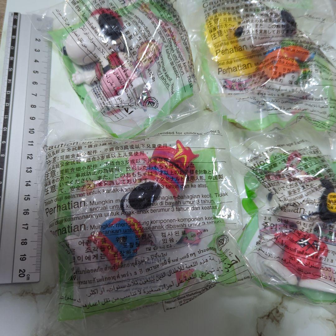 スヌーピーワールドツアー2 全体２8体　　　　1999年スヌーピーフィギュア