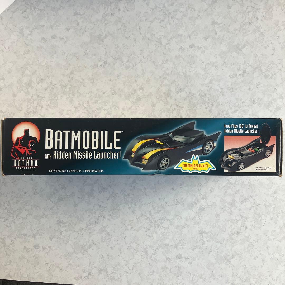 ケナー社製バットモービル　隠しミサイル発射装置付き　新品未使用