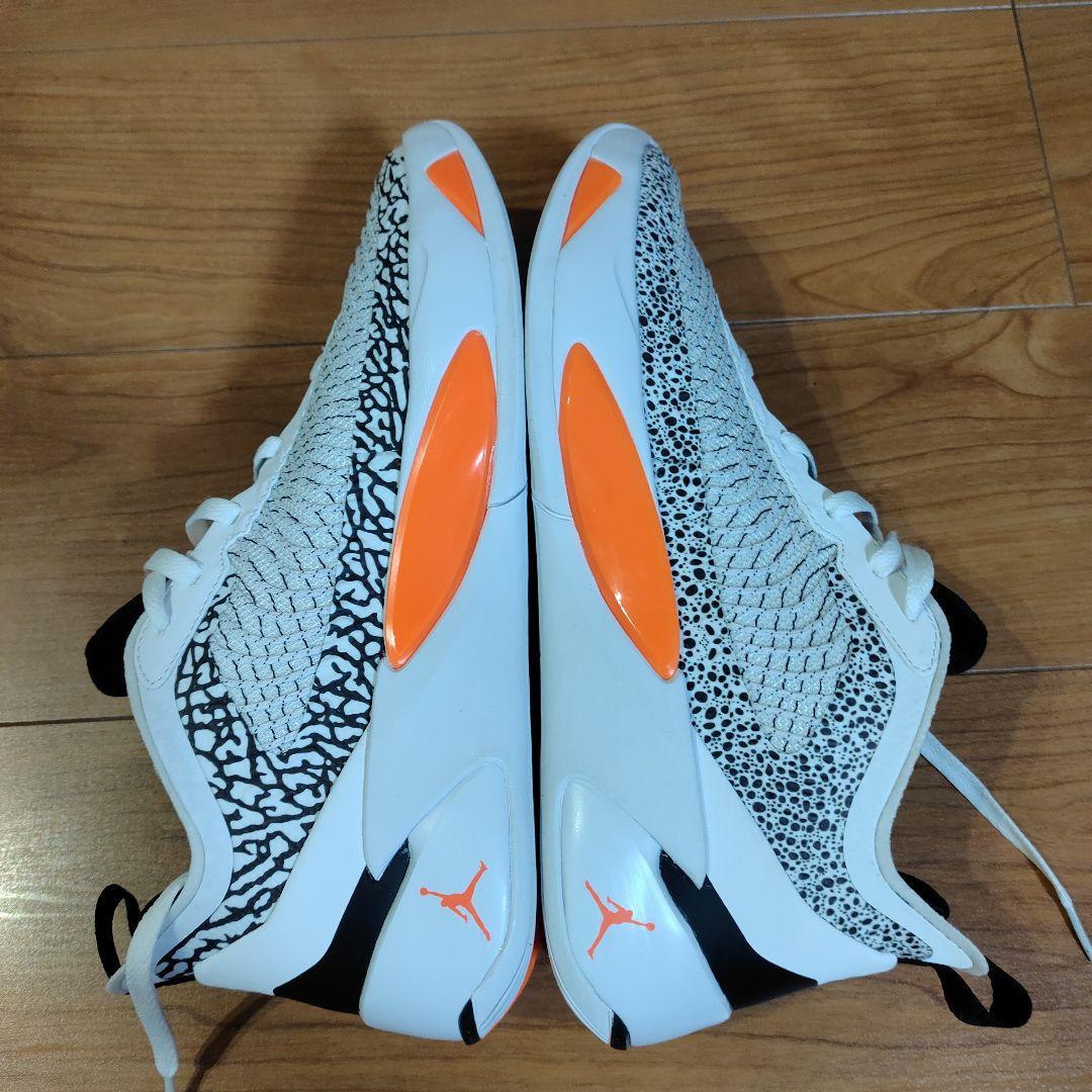 Jordan 1 バスケットボールシューズ ホワイト/オレンジ/ブラック