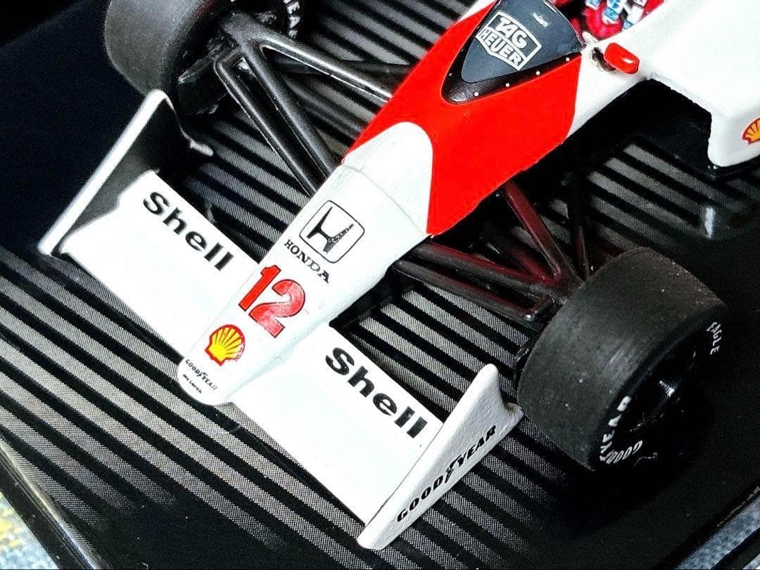 ミニチャンプス WC 1/43 マクラーレン・ホンダ MP4/4 A. セナ