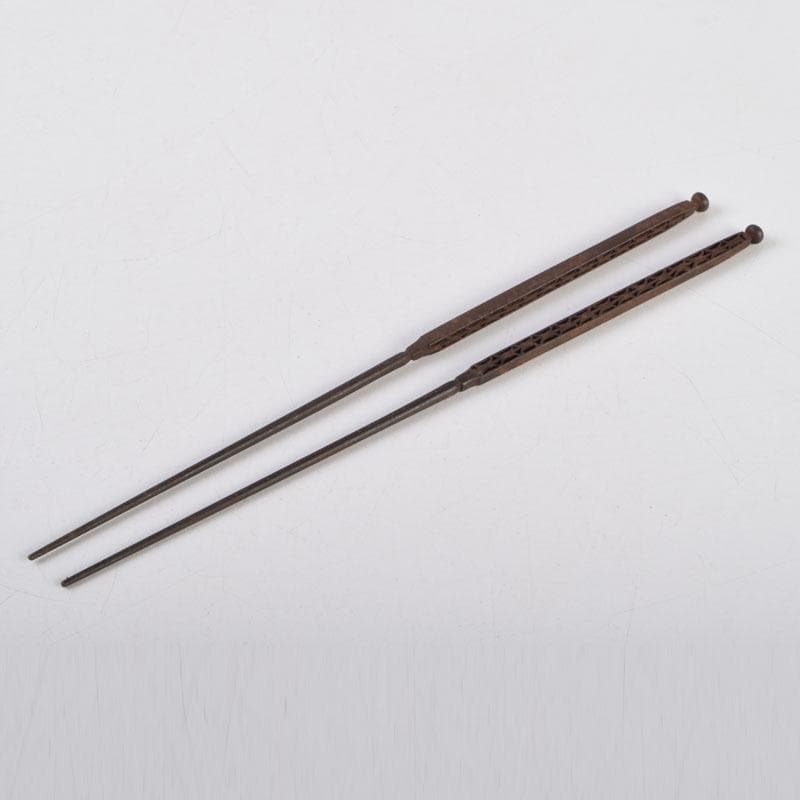 茶道具　古鉄　四方すかし飾　火箸　時代箱　V　8962