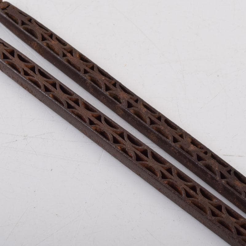 茶道具　古鉄　四方すかし飾　火箸　時代箱　V　8962