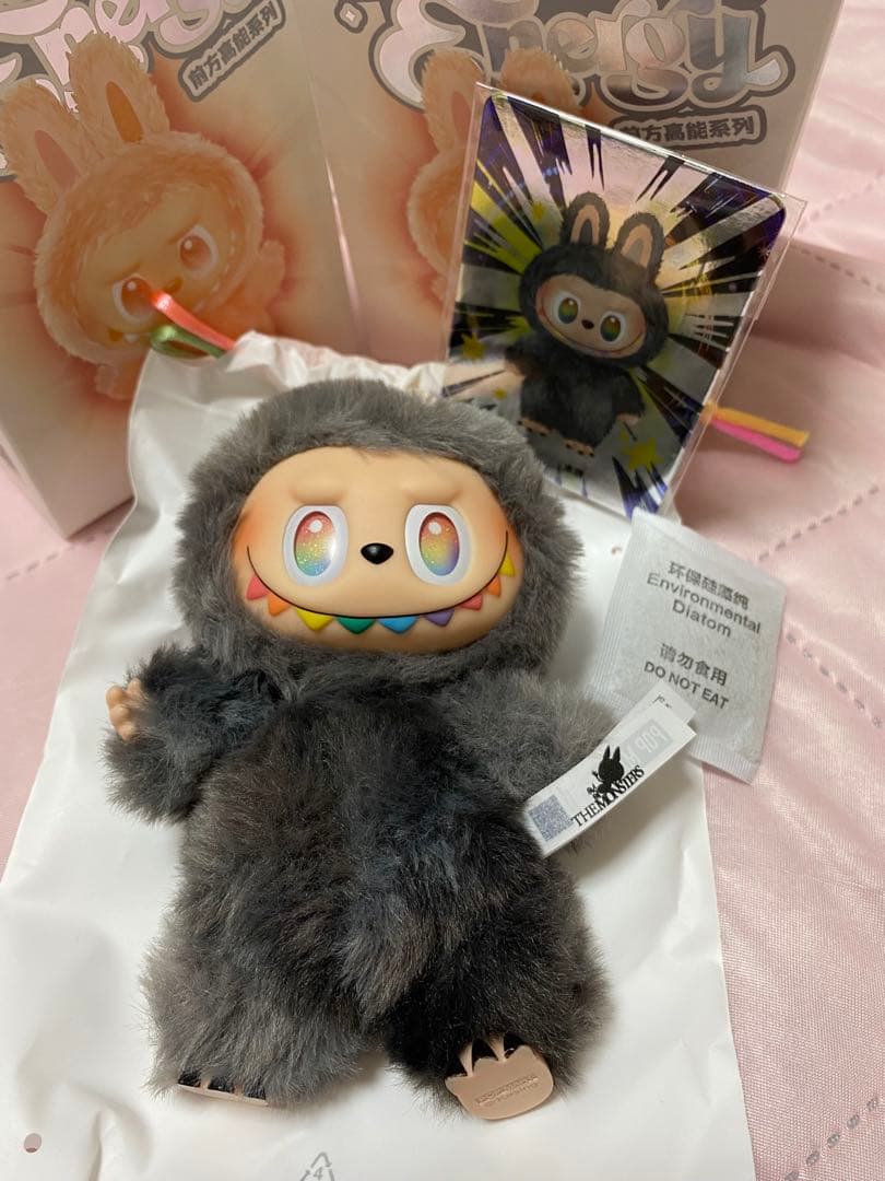 ラブブ　エナジー　シークレット　LABUBU