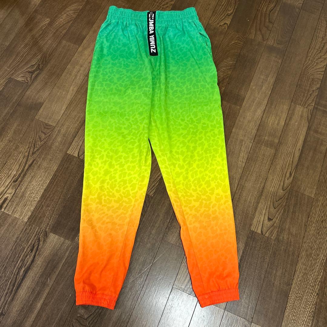 タイムセール　ZUMBA パンツ　正規品