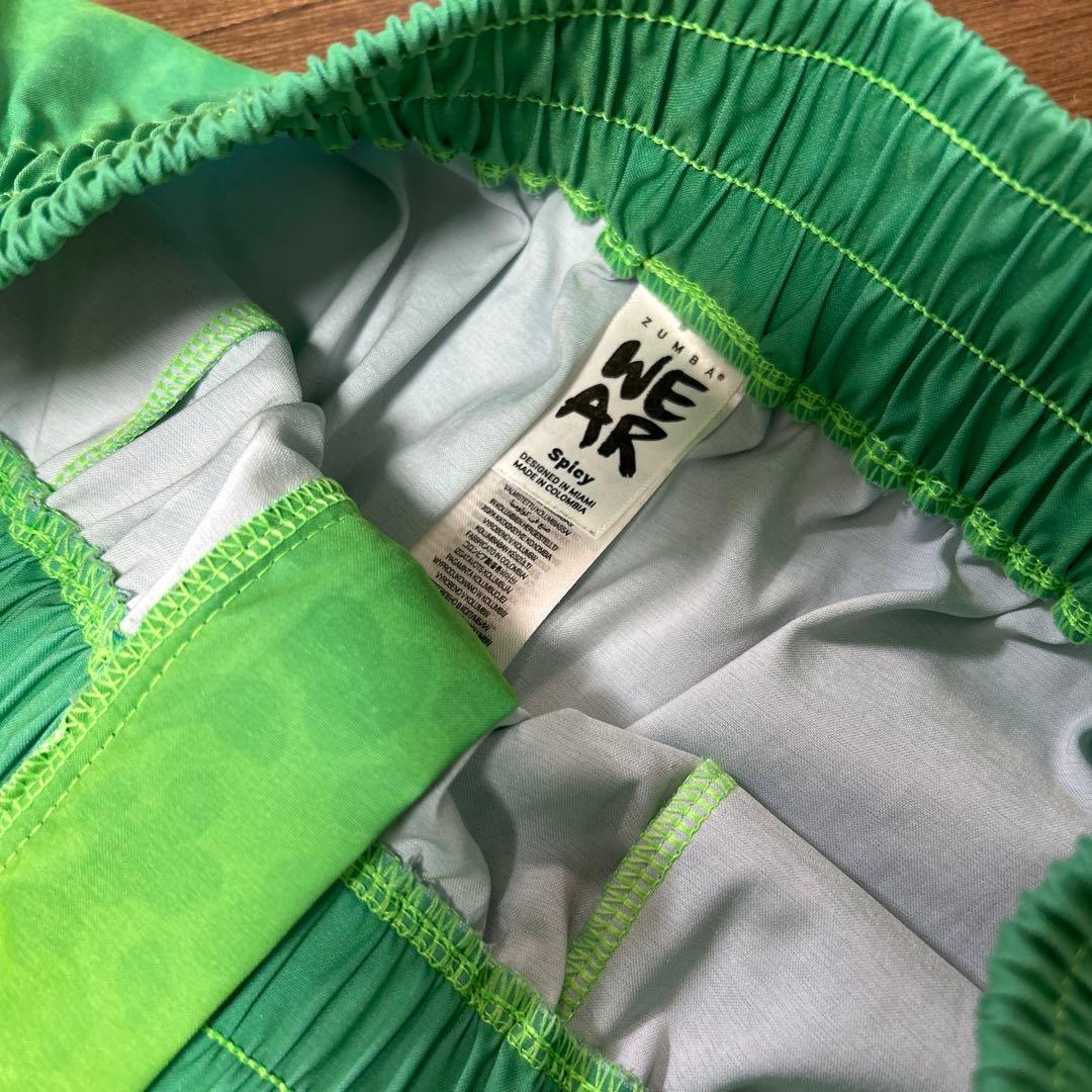 タイムセール　ZUMBA パンツ　正規品