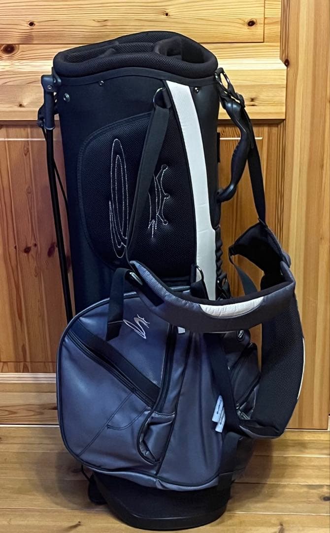 再値下げ:Cobra コブラ　ゴルフバッグ　キャディバッグ　スタンド式　送料込み