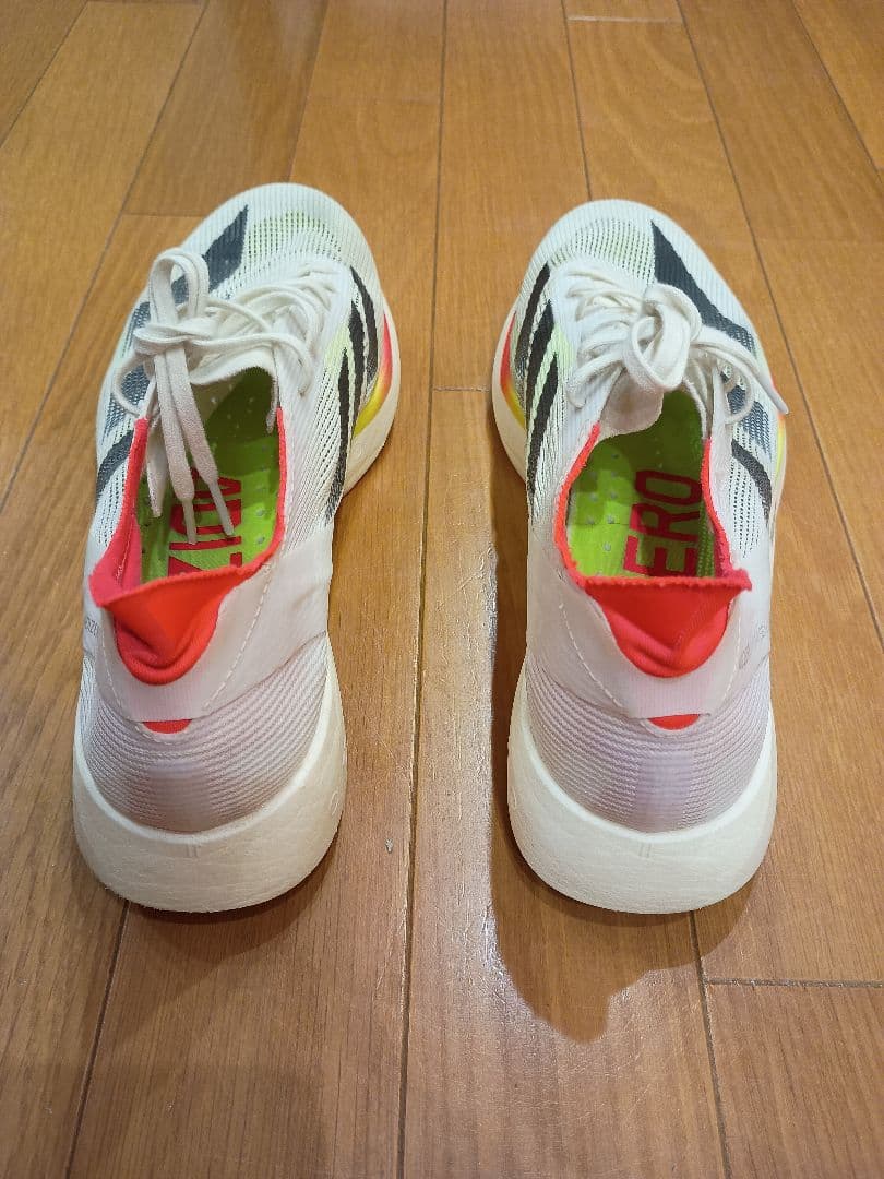 adidas　ADIZERO タクミセン10　26cm