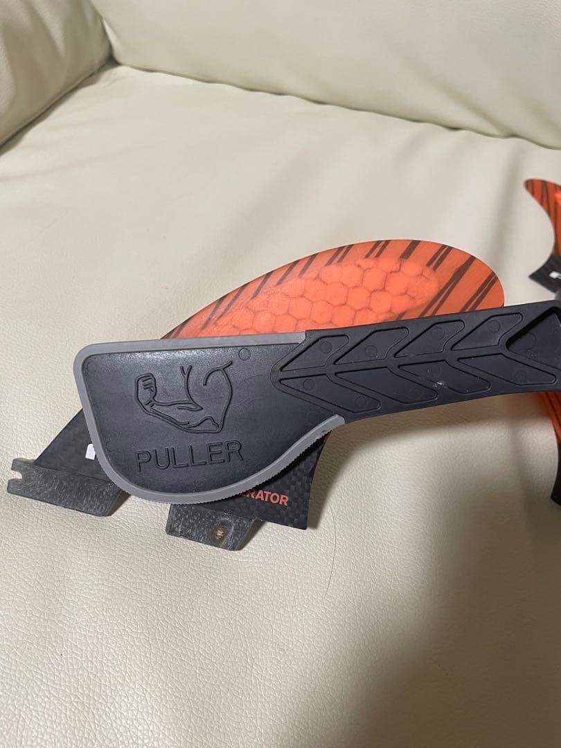 美品！FCS II Accelerator Mサイズ とフィンプラーのセット