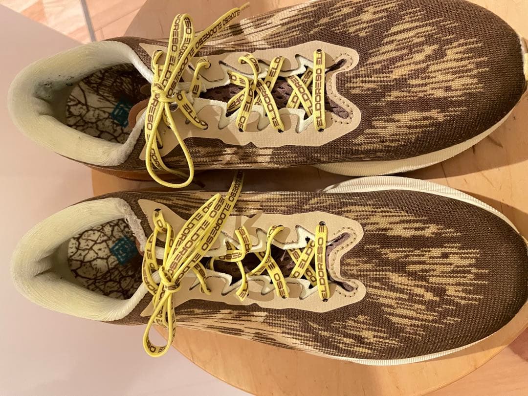 スパイク・シューズ Erdoreso x ASICS NOVABLAST 3 25.5cm