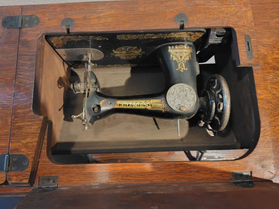 SINGER 足踏みミシン アンティーク