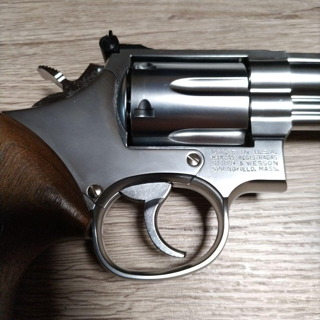 タナカワ−クスのM66コンバットマグナム４インチバージョン3ステンレスモデルガン