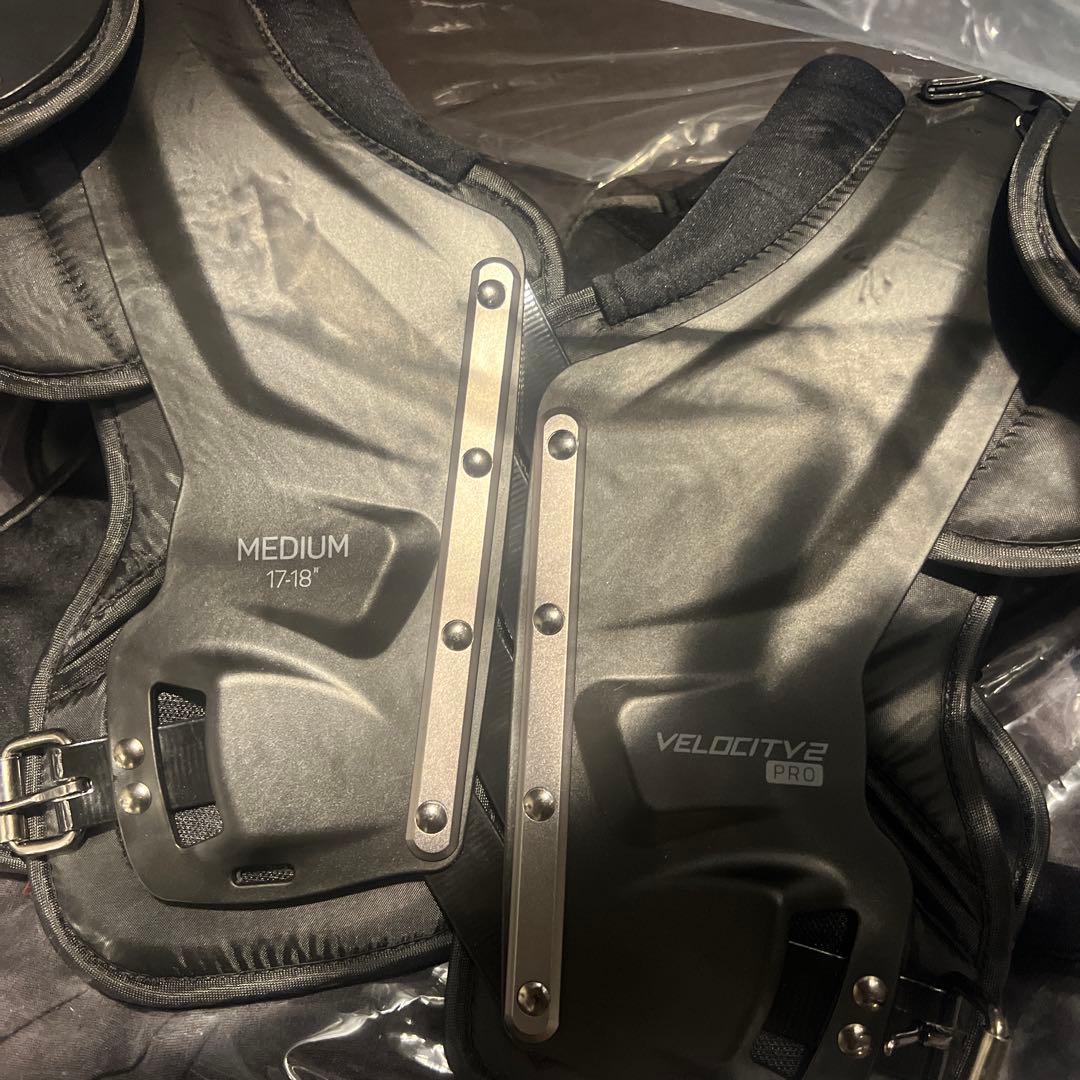 Xenith Velocity2 Pro ショルダーパッド