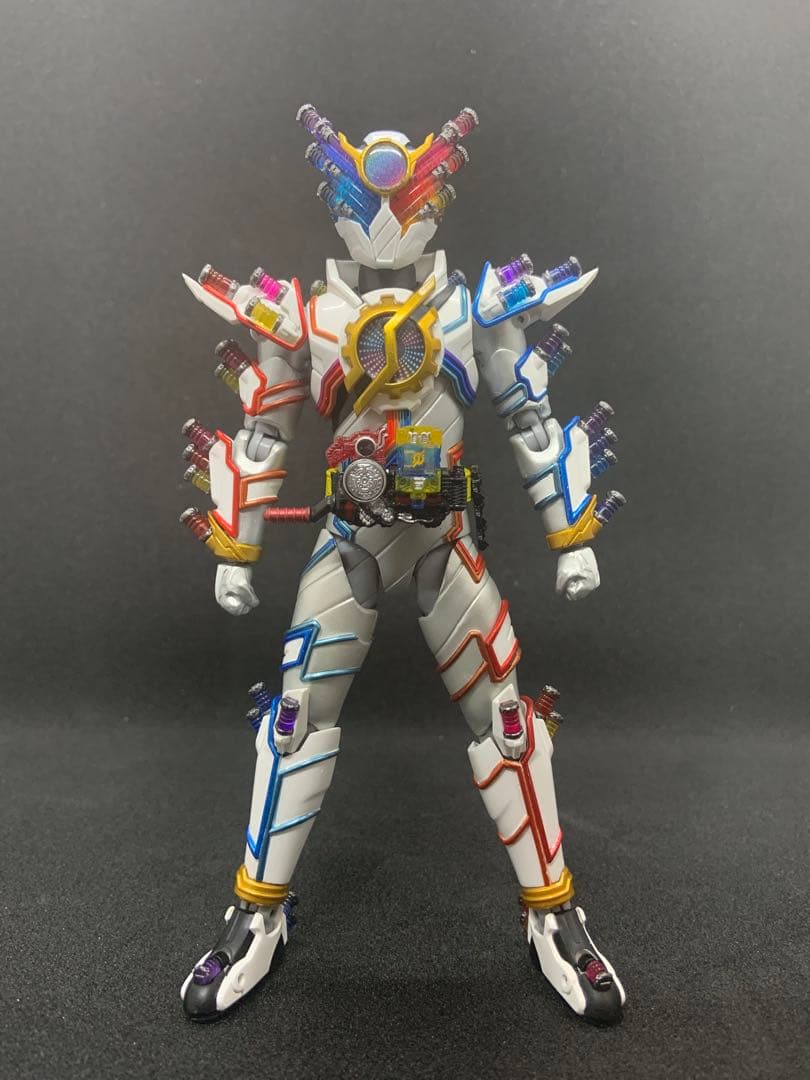 s.h.フィギュアーツ仮面ライダービルドジーニアスフォーム