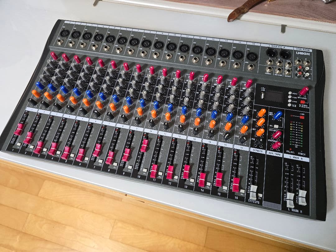 LM-306 16チャンネルアナログミキサー