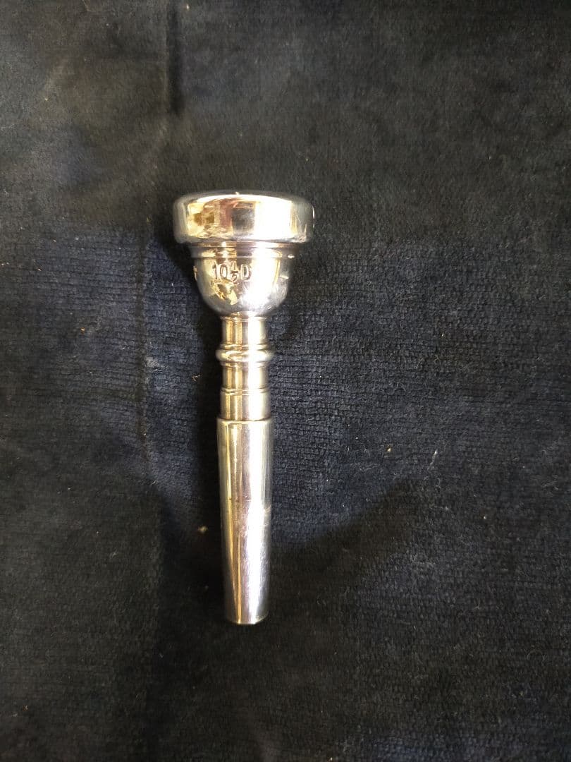 トランペットマウスピース Bach corp 10 1/2D