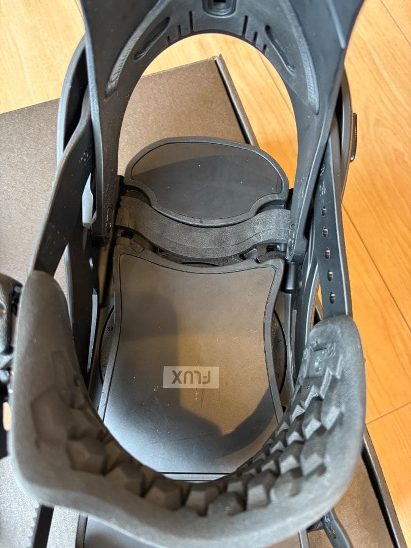 FLUX XF ブラック スノーボードビンディング