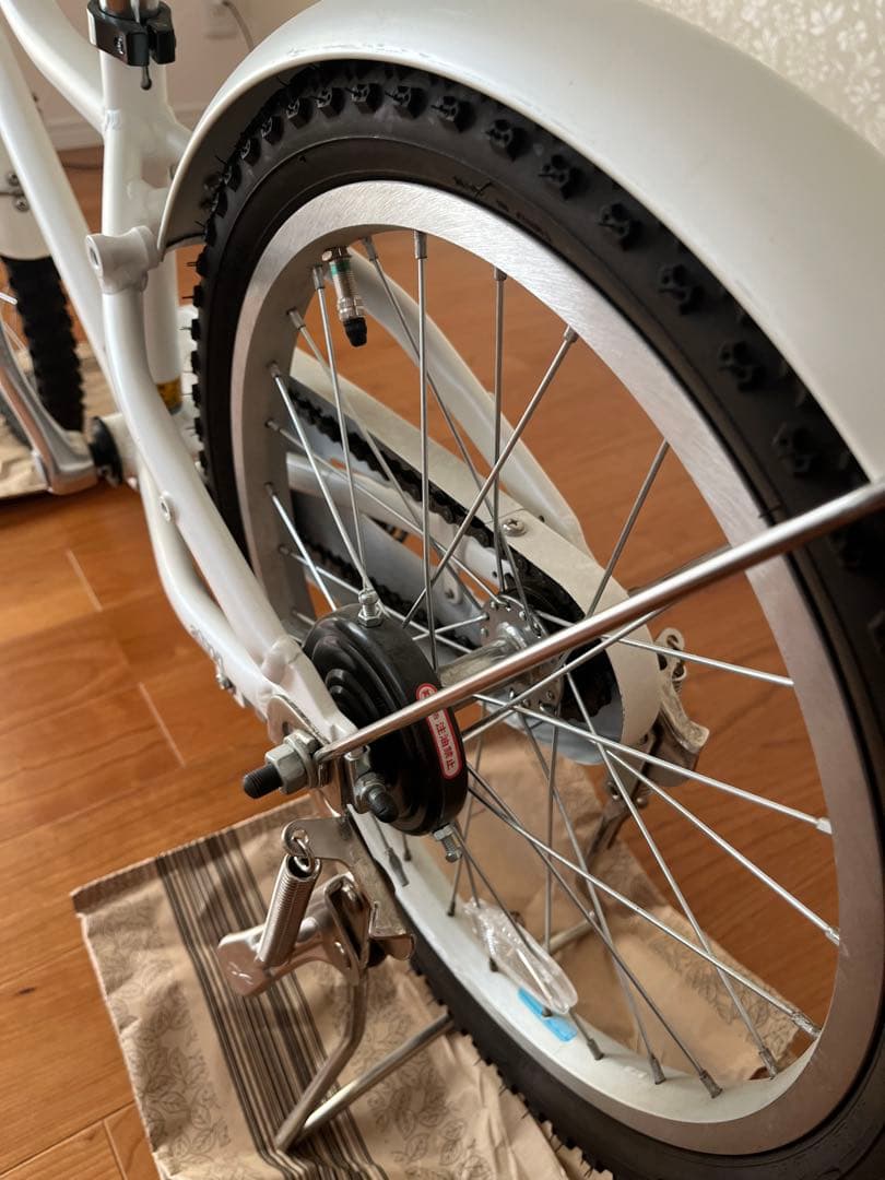 KhodaaBloom コーダブルーム子供用自転車 ホワイト 前バスケット付き