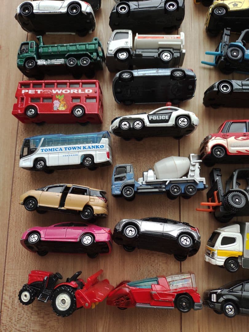 トミカ　まとめ売り　105台　ジャンク品　希少　レア