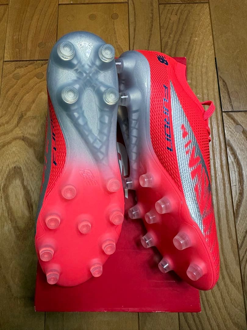 新品　超大特価　ニューバランス　フューロン v8 エリートHG D 25.5cm