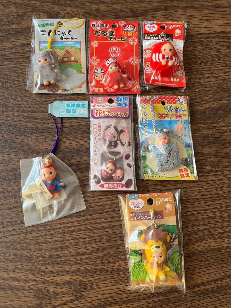 ご当地キューピーストラップ128点