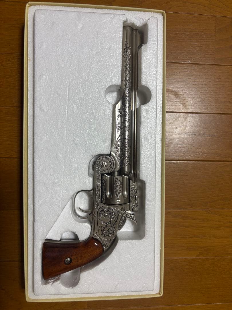 フランク ミント　ワイアットアープモデル44リボルバー中折れ式観賞用