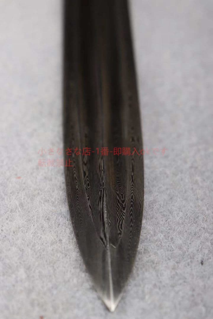 【短剣に影なし】  古兵器 武具 刀装具 日本刀 模造刀 居合刀