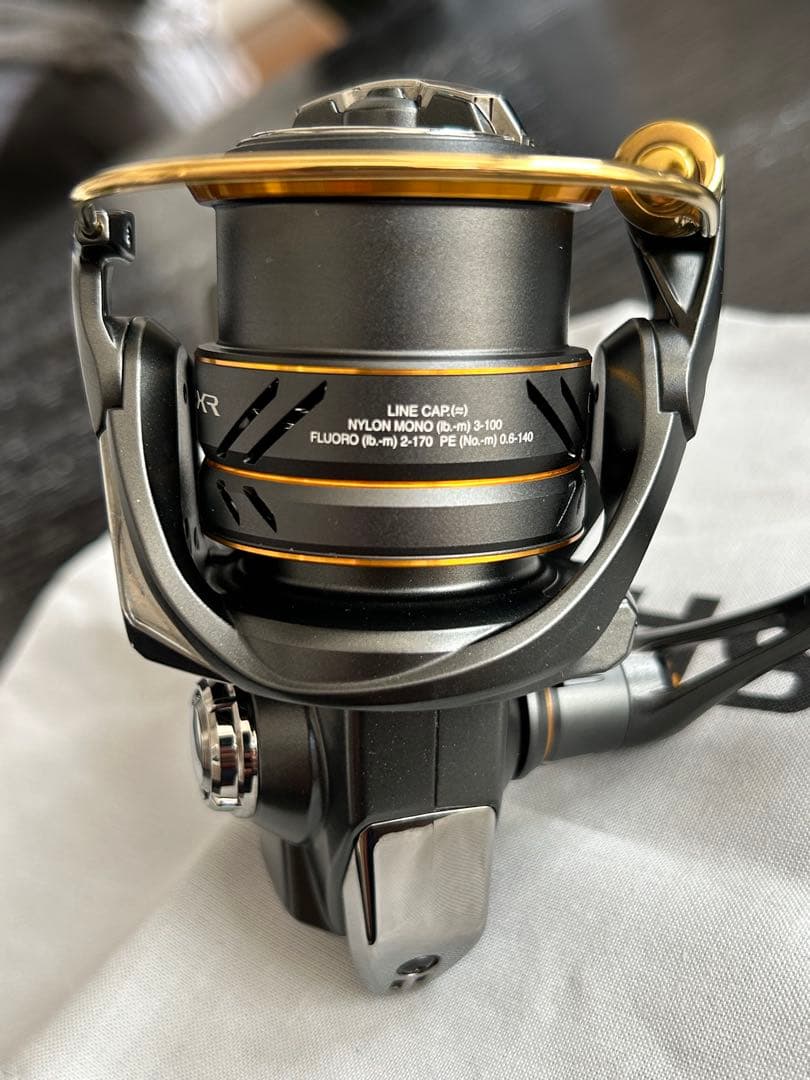 【極美品】シマノ C2000SSPG Soare XR スピニングリール