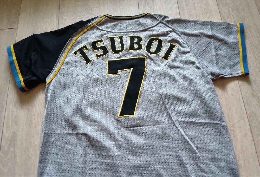 【サイン】日本ハム　ファイターズ　坪井　ビジター　ユニフォーム　ミズノ　S