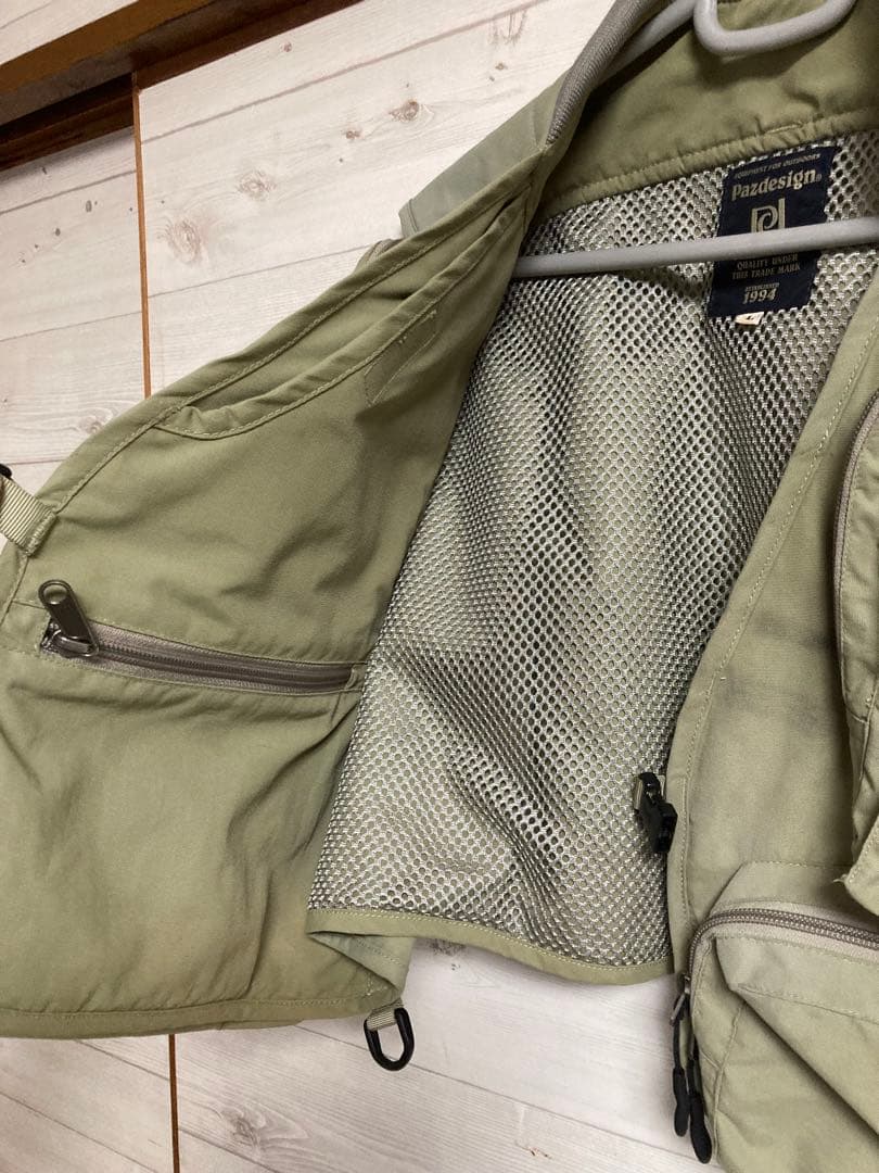 パズデザイン　トラウティストベスト　Lサイズ