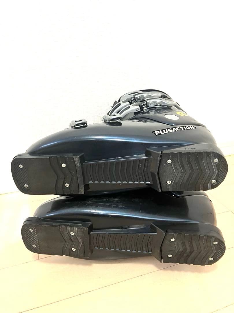 プラスアクション　PLUSACTION スキーブーツ でかい30.0cm以上？