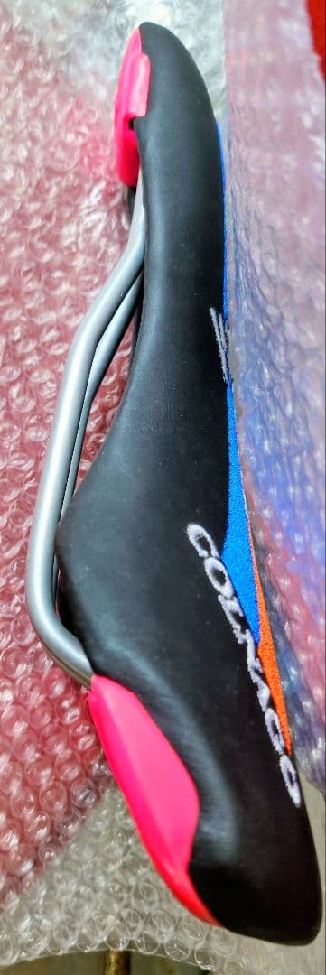 COLNAGO Vuelta Bassano サドル