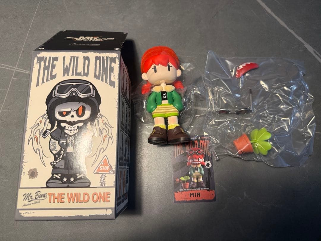 Mr.Bone フィギュア