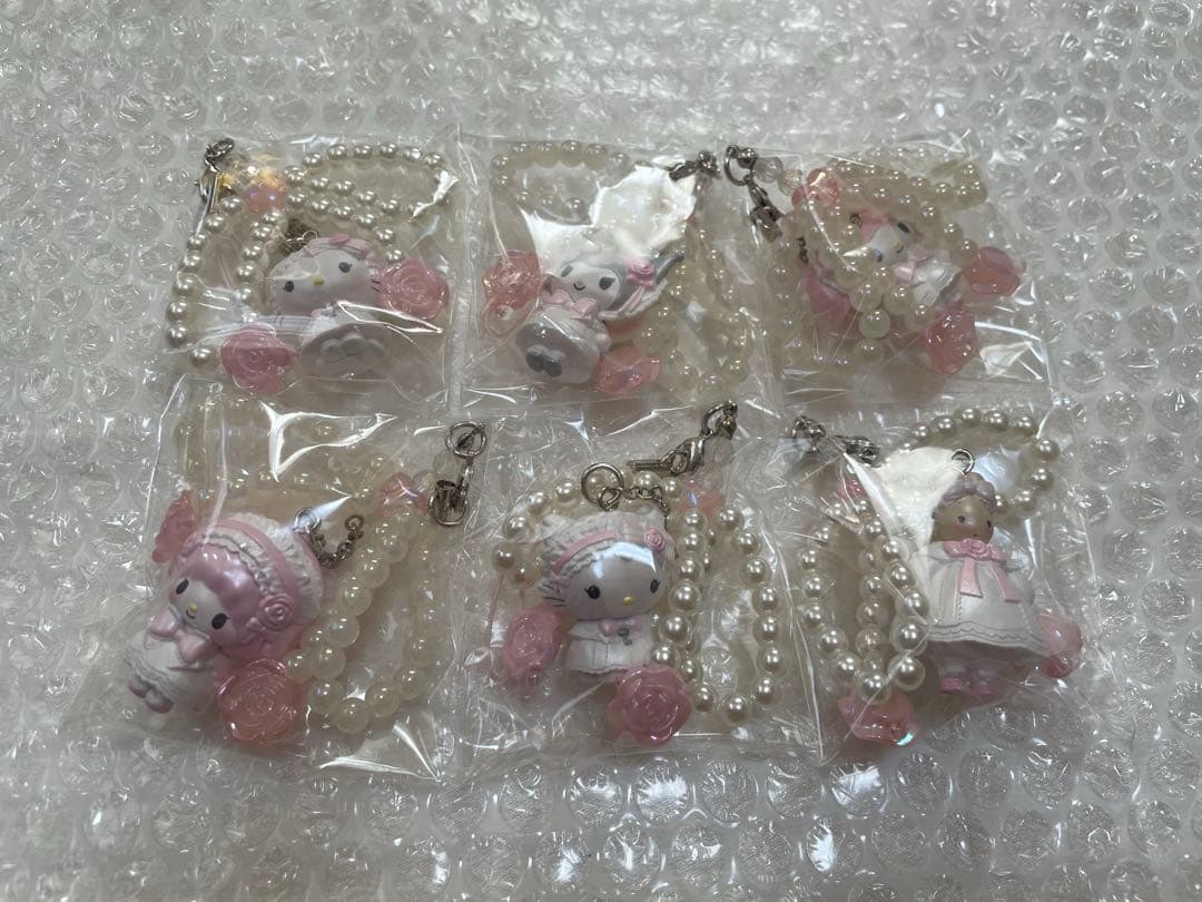 サンリオ ホワイトフリル ストラップ