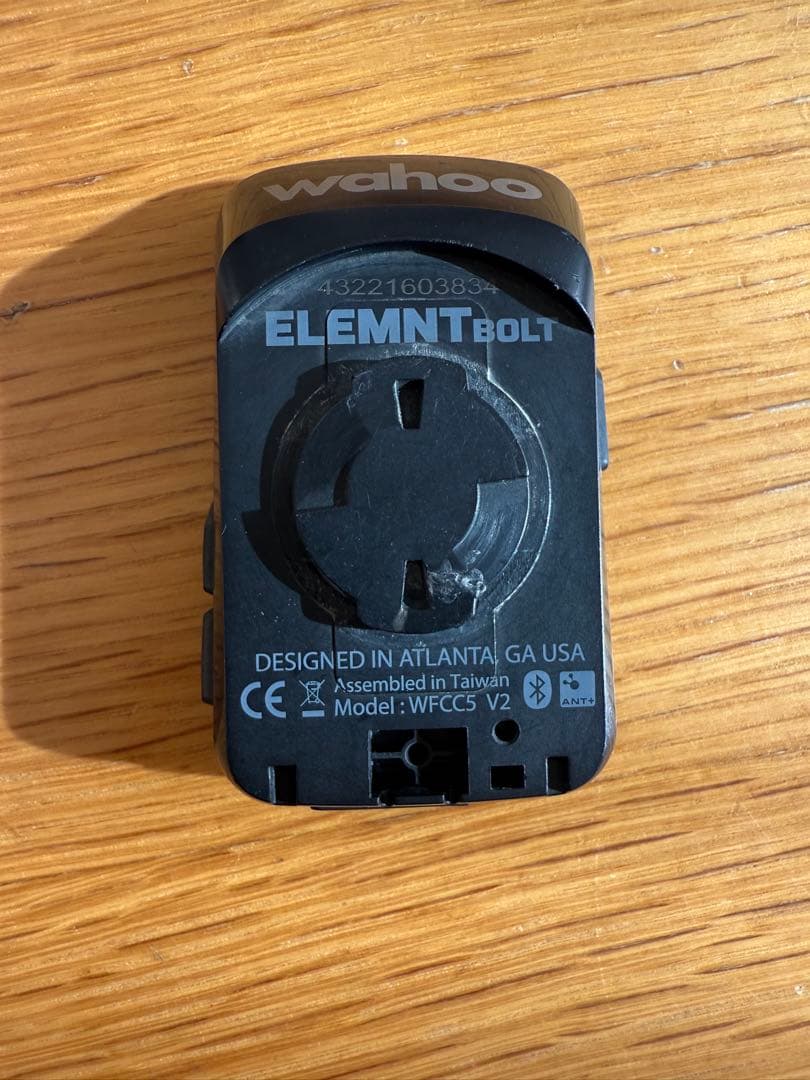 wahoo ELEMNT BOLT v2サイクルコンピューター 本体