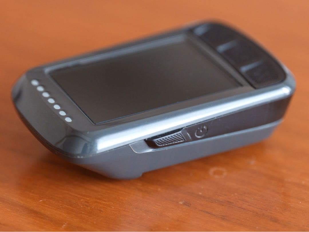 Wahoo ELEMNT BOLTサイクルコンピューター 本体