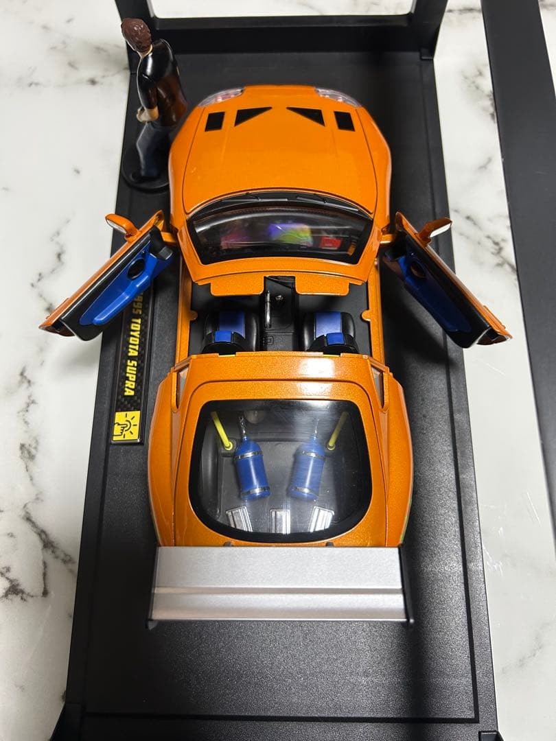 1995 Toyota Supra Brian フィギュア付き ワイルドスピード