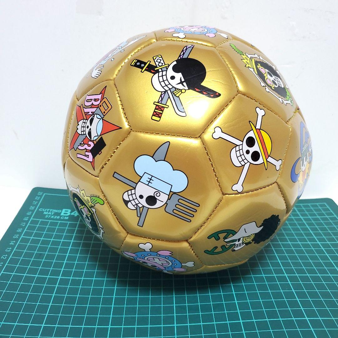 激レア ワンピース サッカーボール ゴールド 未使用品 ONE PIECE