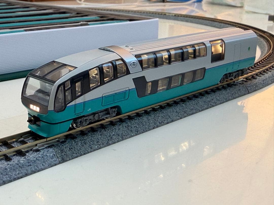 KATO 251系スーパービュー踊り子新塗色10両　10-474 / 475