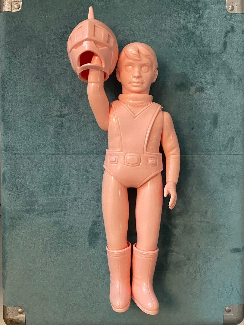 シルバー仮面 面取れ 未塗装 25cm