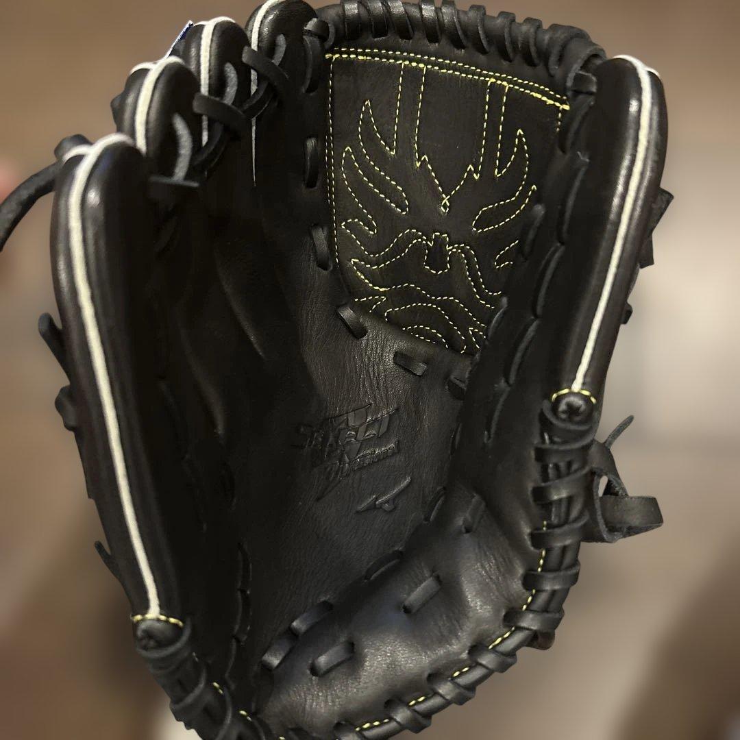 Mizuno 少年軟式グローブ 左利き　前田健太モデル