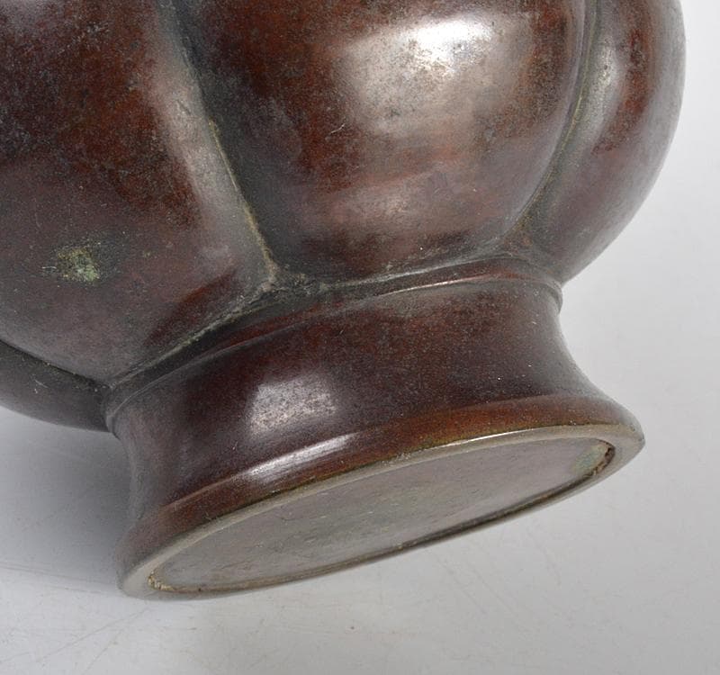 中国　古銅宣徳銅　饕餮文瓜稜蕾口瓶　V　R4319